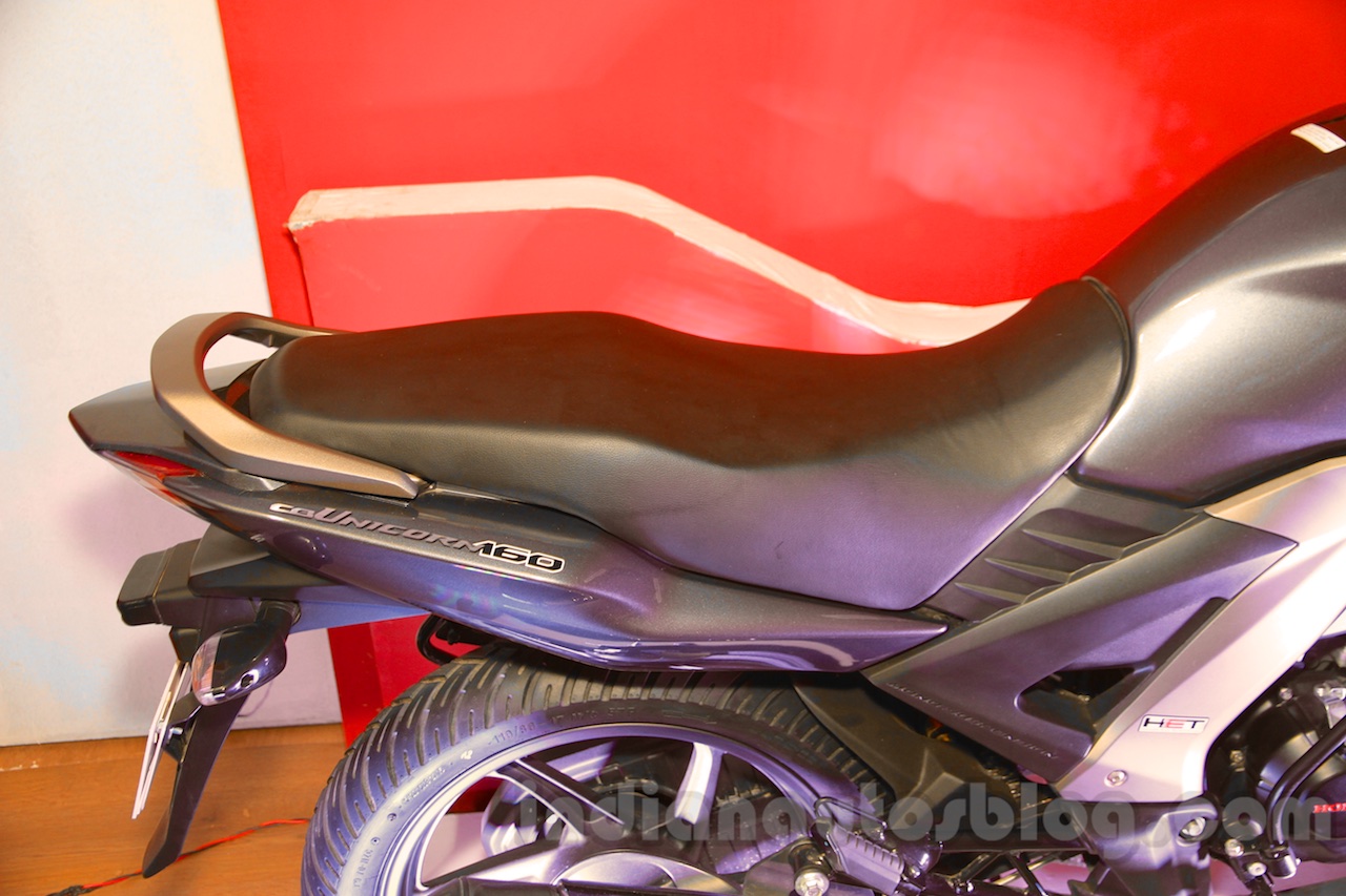 Honda CB Unicorn 160 seat at Nepal Auto Show 2015