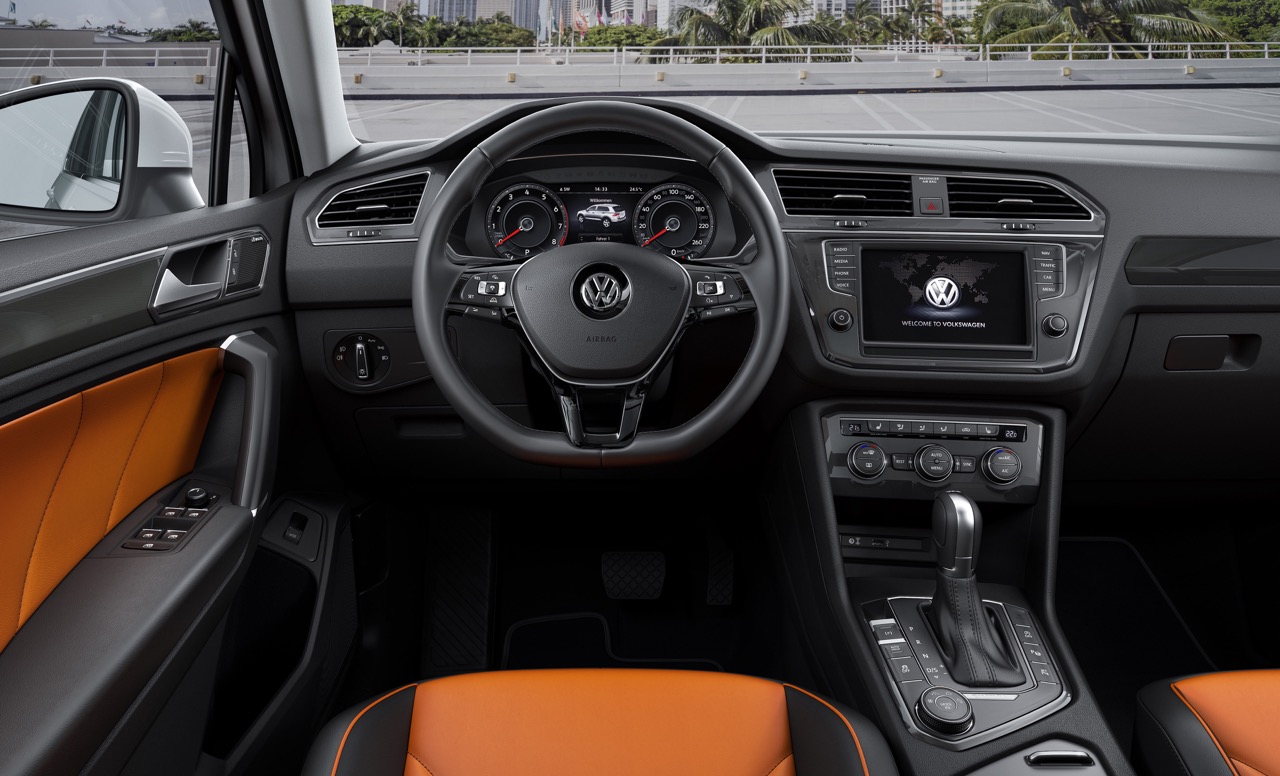 Indiabound 2016 VW Tiguan RLine steering wheel unveiled ahead of debut
