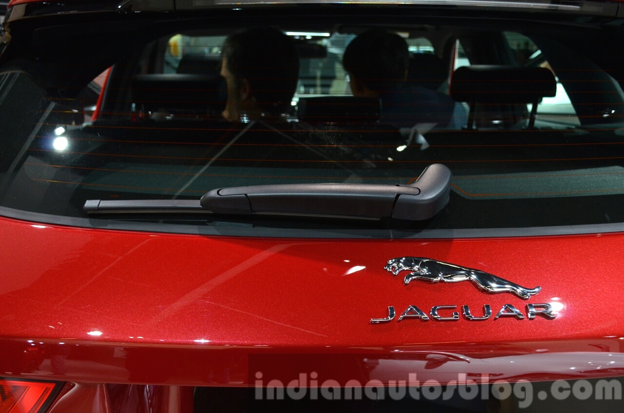 Jaguar FPace rear wiper at IAA 2015