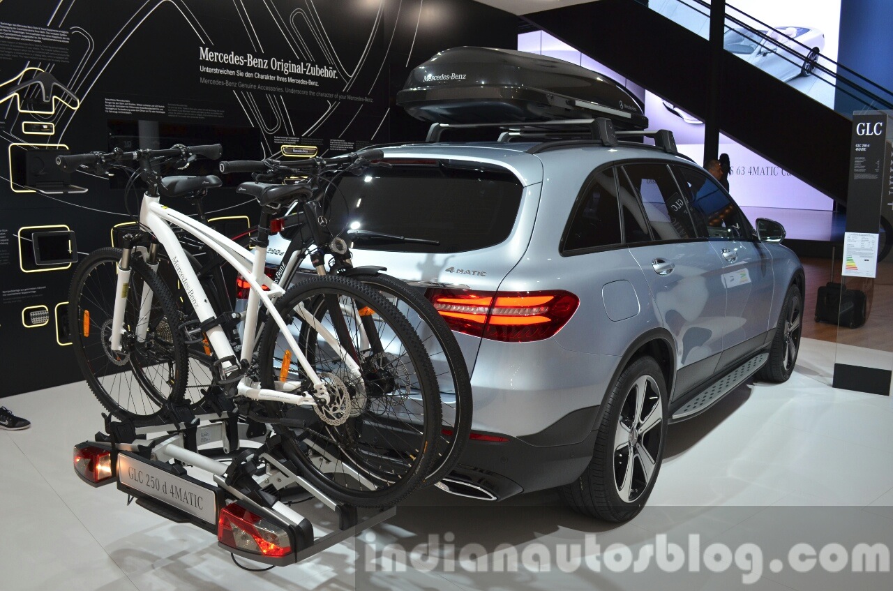 https://img.indianautosblog.com/2015/09/Mercedes-GLC-accessories-with-cycle-rack-and-two-piece-rear-spoiler-at-IAA-2015.jpg