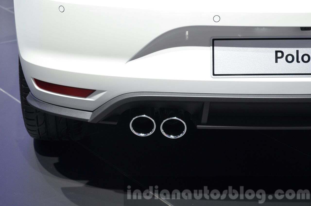 Volkswagen Polo GTI twin exhaust pipe at IAA 2015
