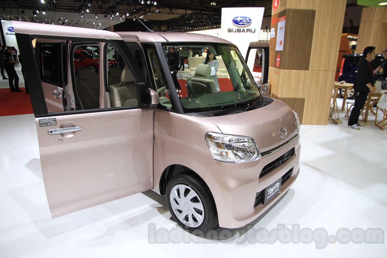 Daihatsu tanto 2015