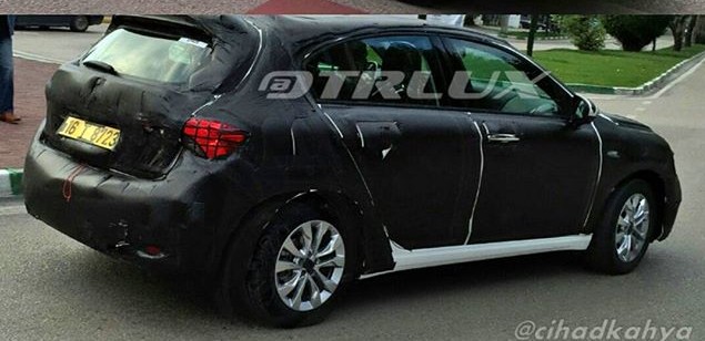 Fiat Tipo hatchback (Fiat Egea hatch) spied for first time