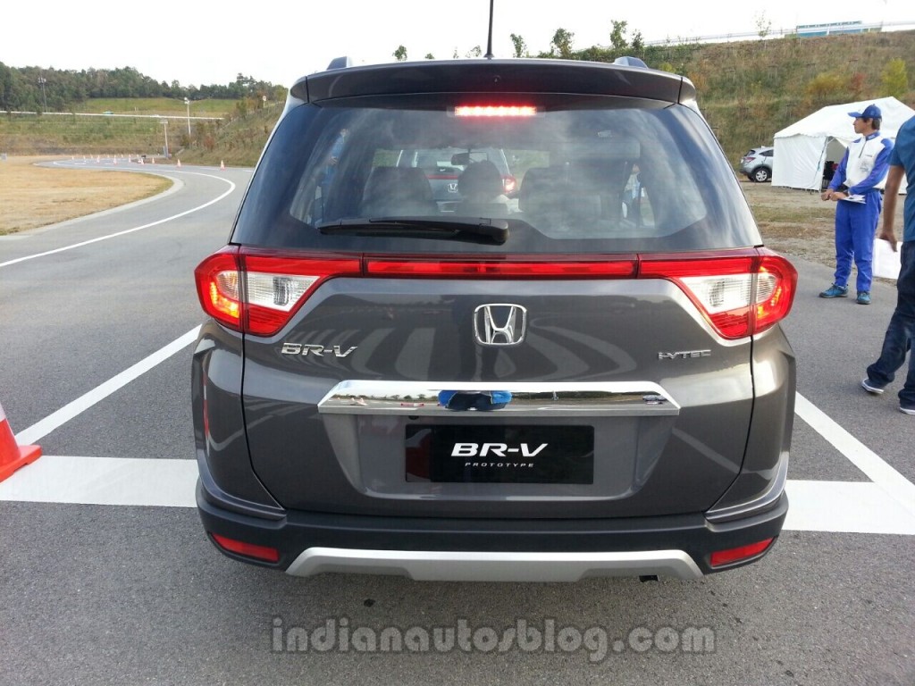Honda BR-V rear Prototype