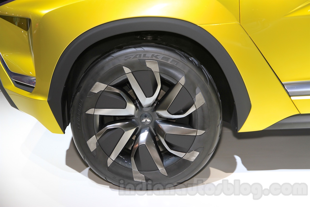 Mitsubishi ASX Rendering Adds Touch of eX Concept Design - The News Wheel