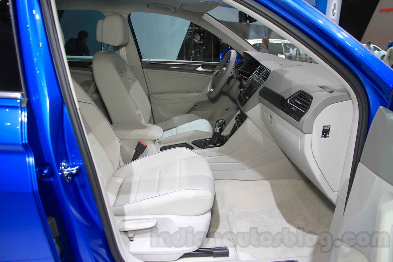 VW Tiguan GTE concept seats at the 2015 Tokyo Motor Show