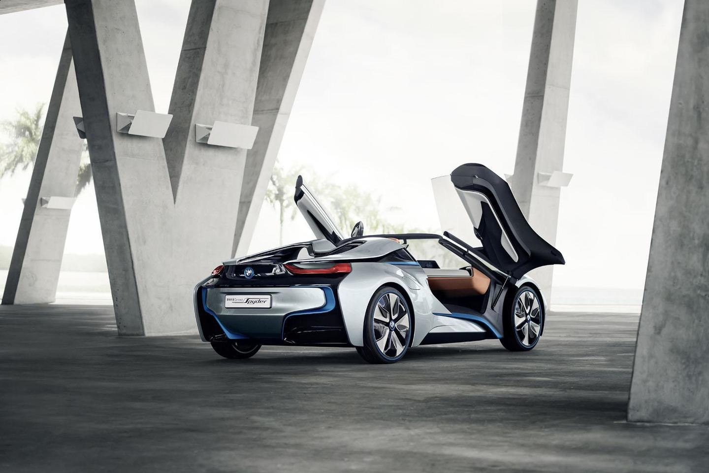 BMW i8 Spyder concept doors open