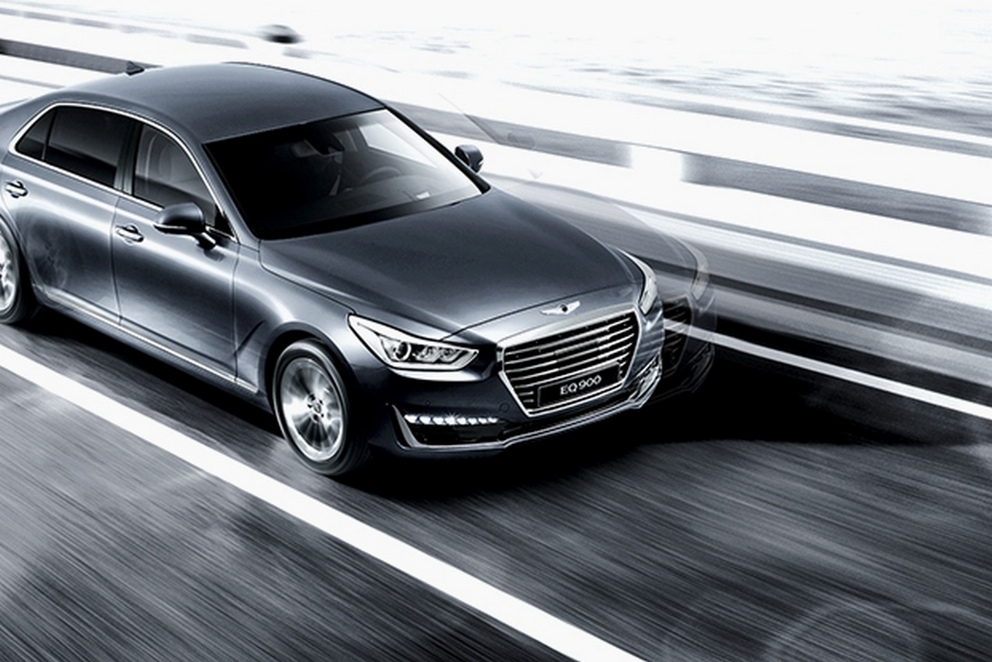 Genesis G90 (Genesis EQ900) front three quarter top unveiled