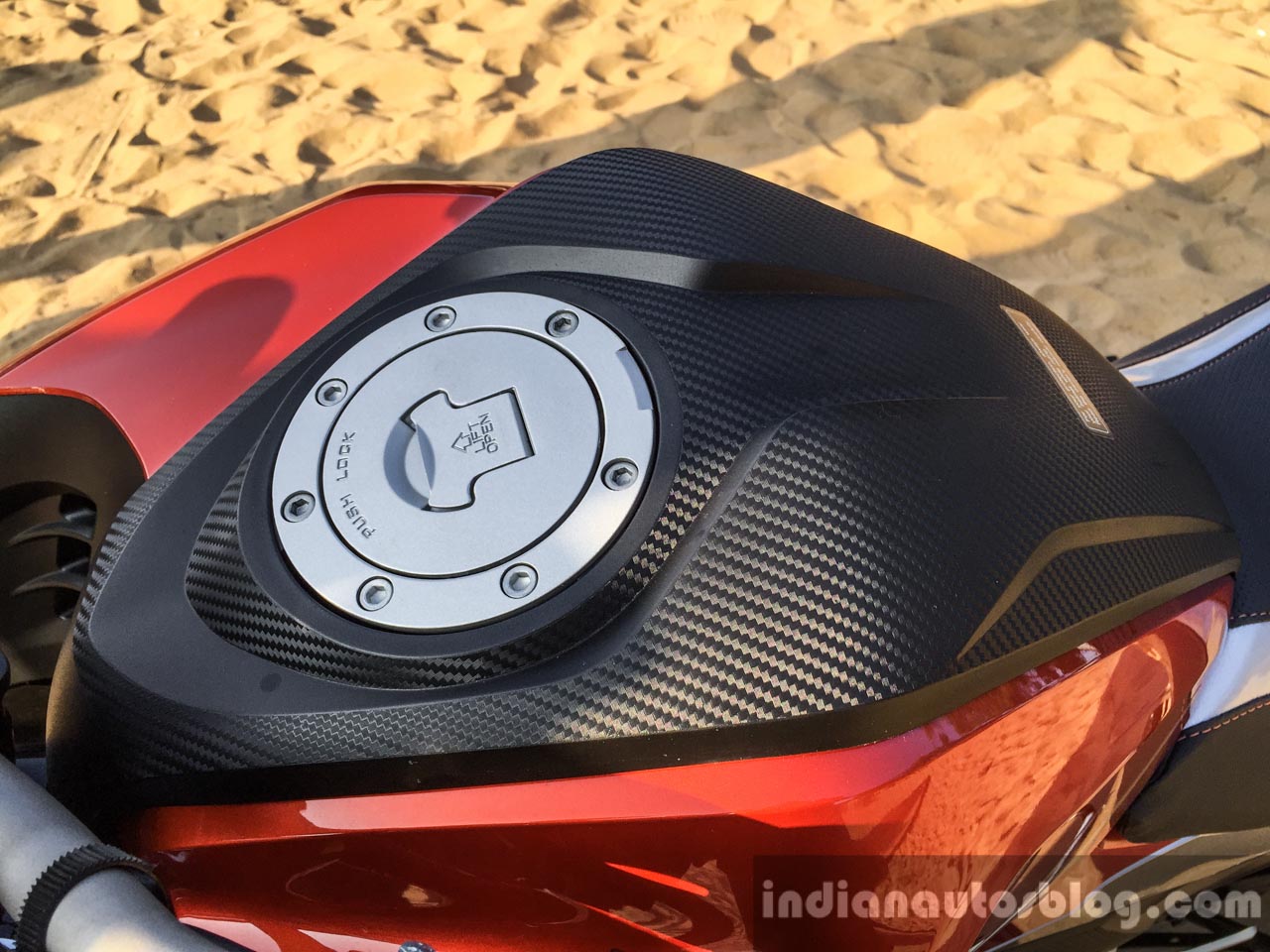 honda hornet tank cover