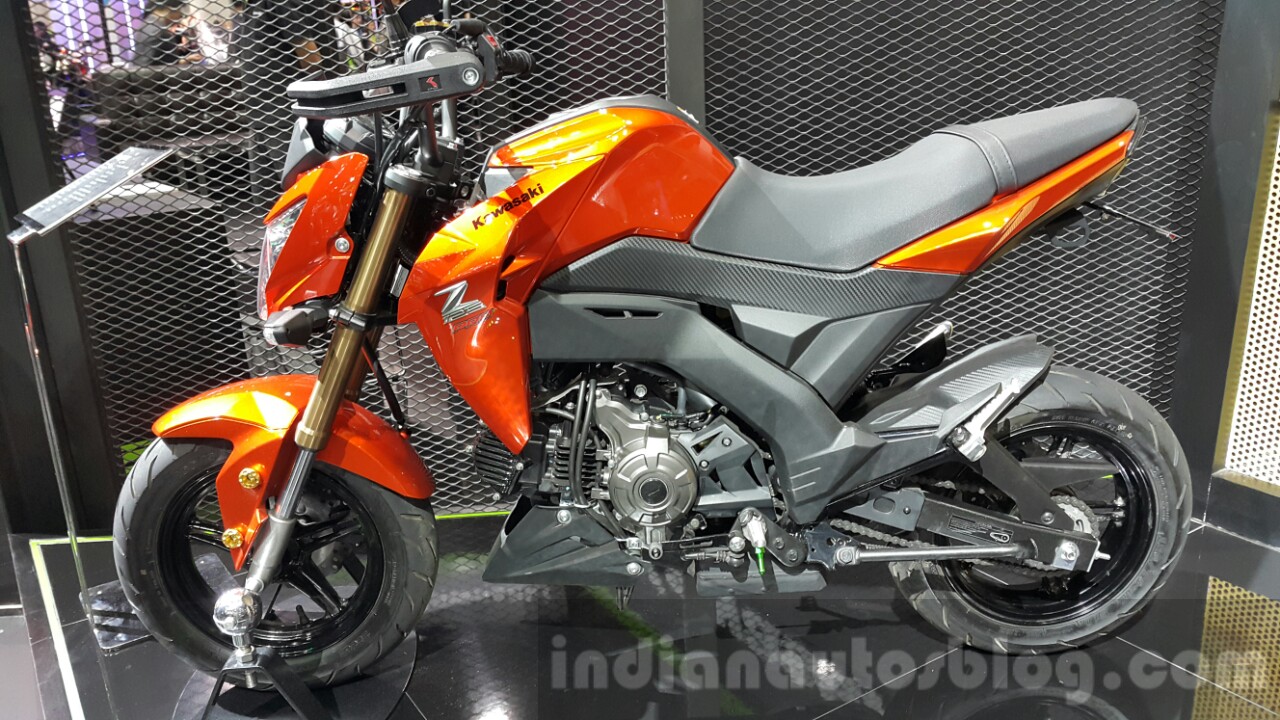  Kawasaki  Z125  Pro orange side at 2015 Thailand Motor  Show