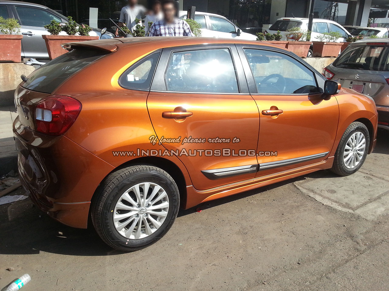 Maruti Baleno with optional bodykit and Ciaz alloys side Spied
