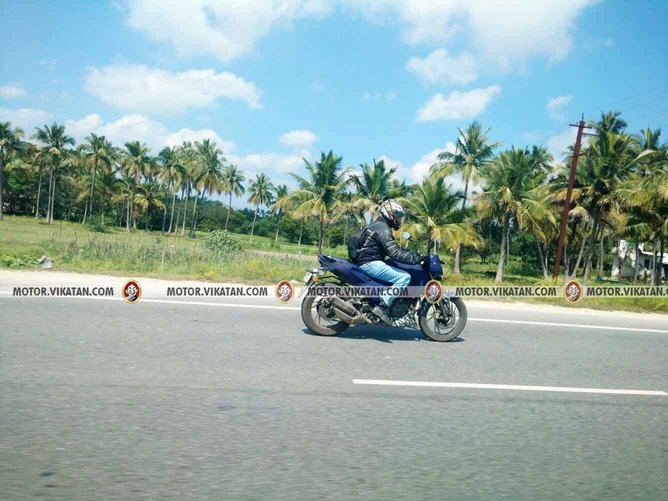 TVS Apache 200 side spied on highway by Madhan