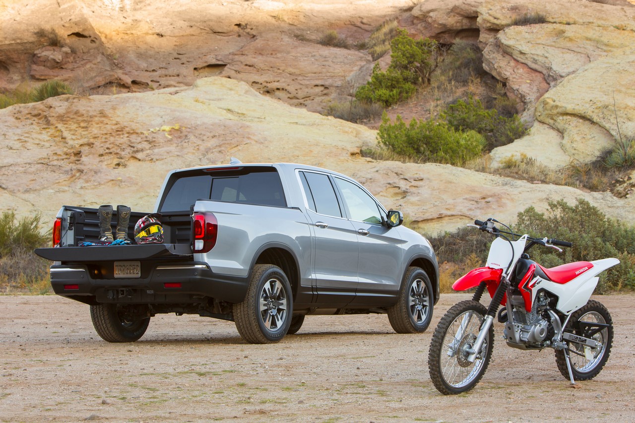 2017 Honda Ridgeline offroad