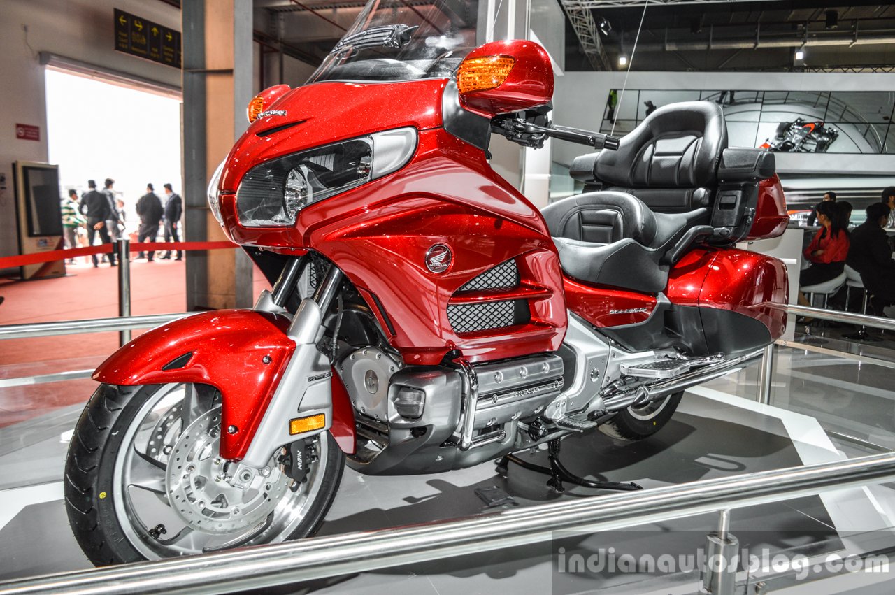 2016 Honda Goldwing front quarter at Auto Expo 2016