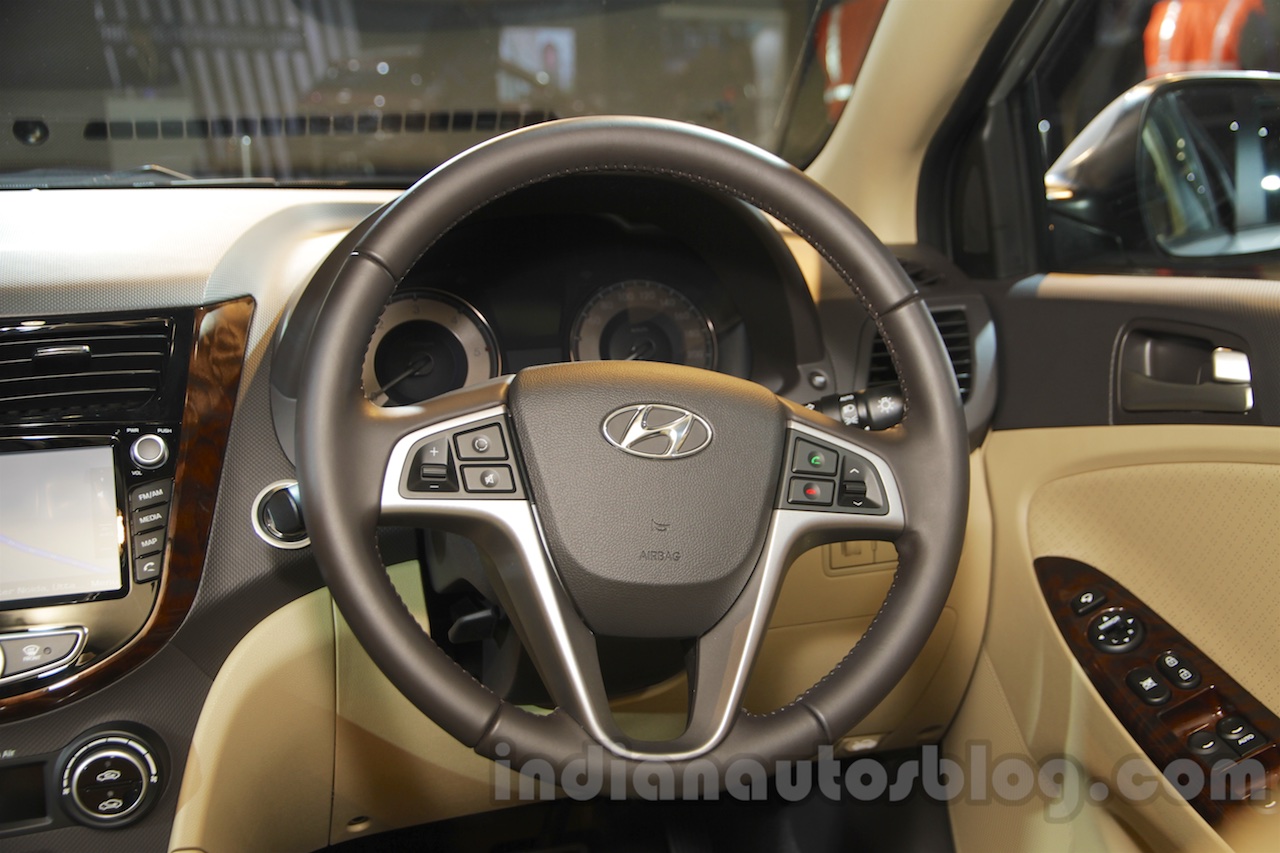 2016 Hyundai Verna steering wheel at Auto Expo 2016