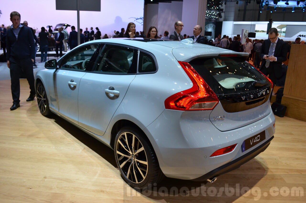 Volvo V40 to be axed this year, new SUV-coupe to be its successor