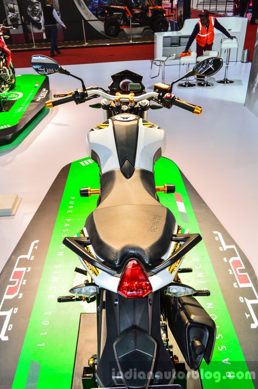 Benelli TNT 25 accessories top at Auto Expo 2016