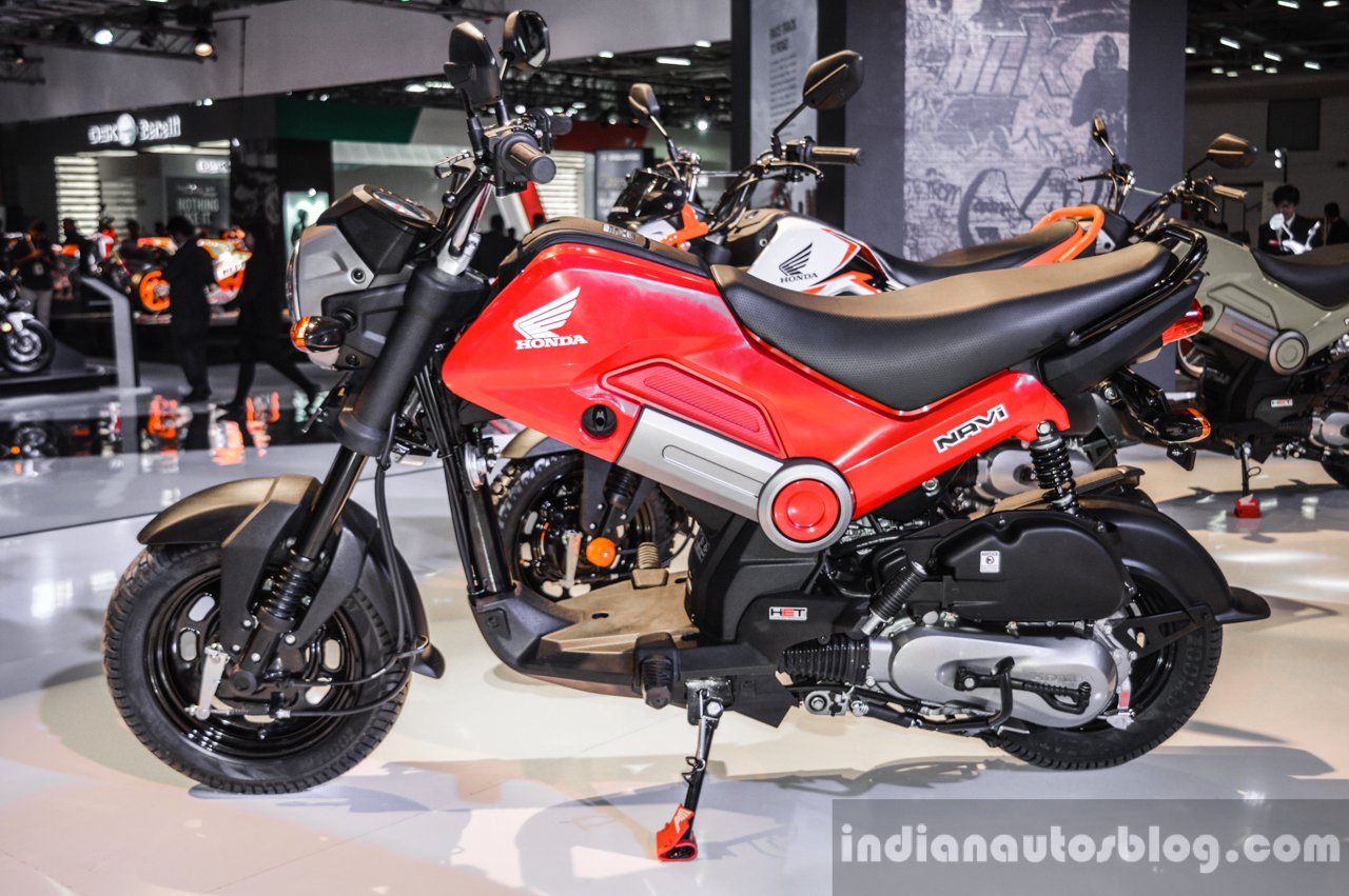 Honda Navi Patriot Red at Auto Expo 2016