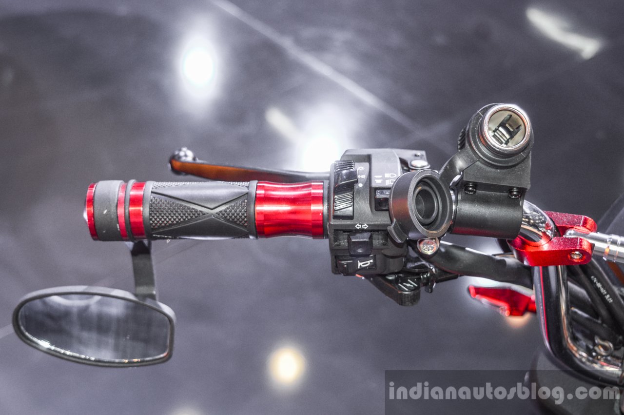 Honda Navi accessories USB charger at Auto Expo 2016