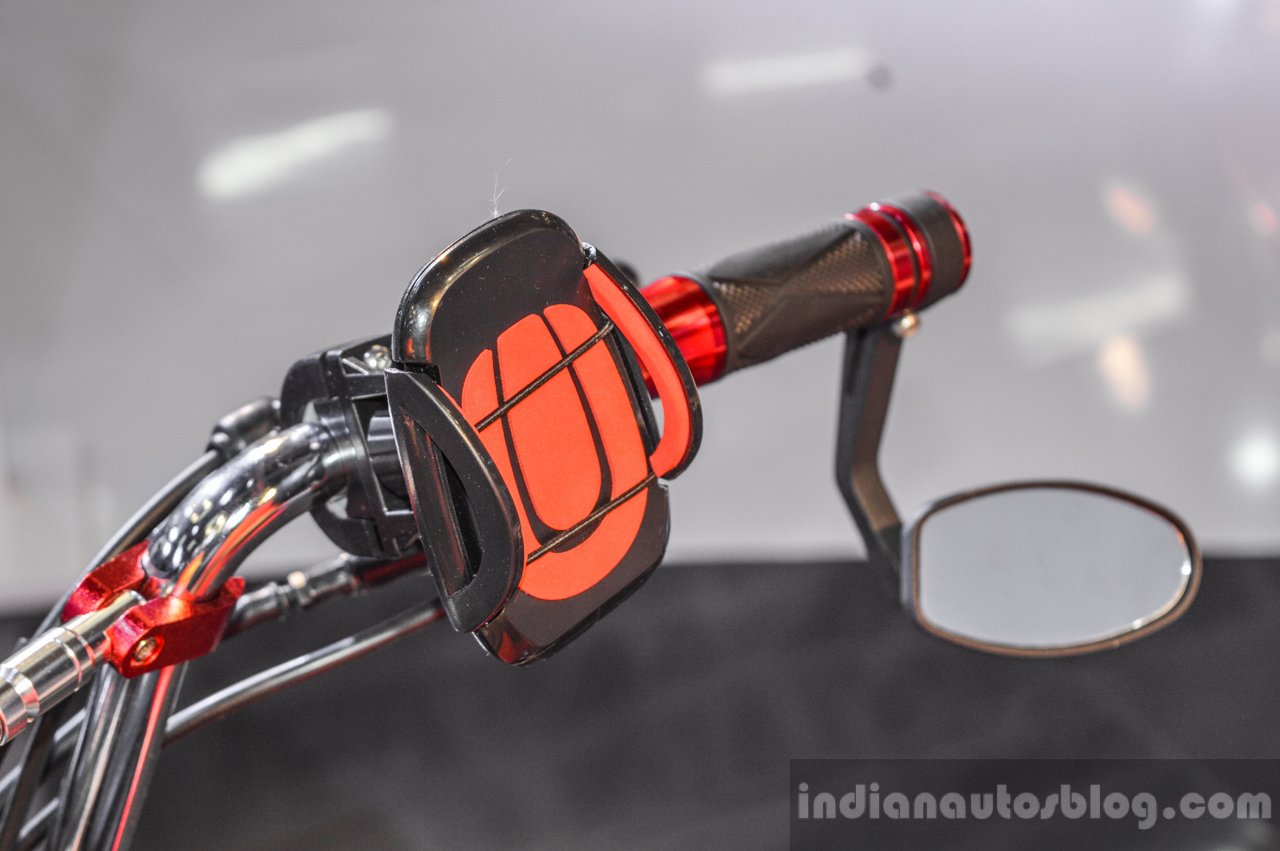 Honda Navi accessories mobile phone holder at Auto Expo 2016