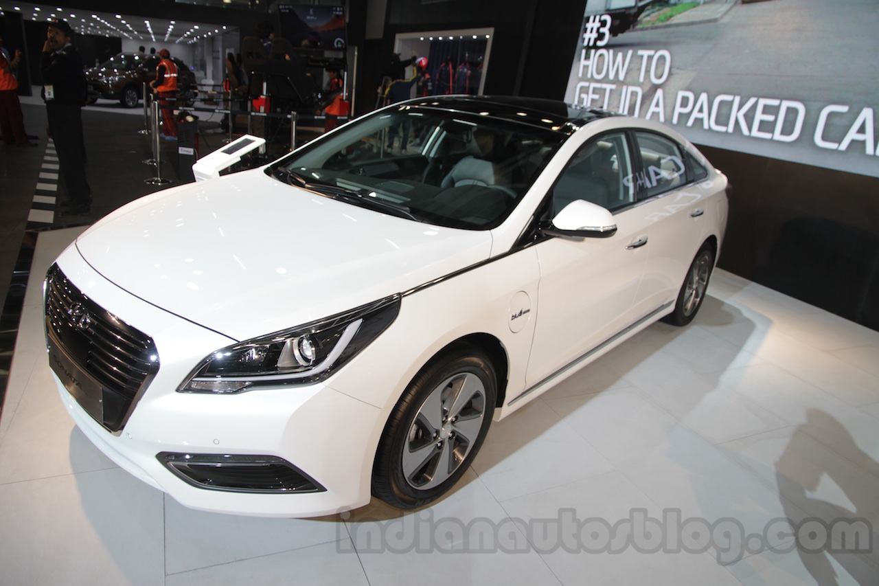 hyundai sonata hybrid auto expo 2016 live indian autos blog