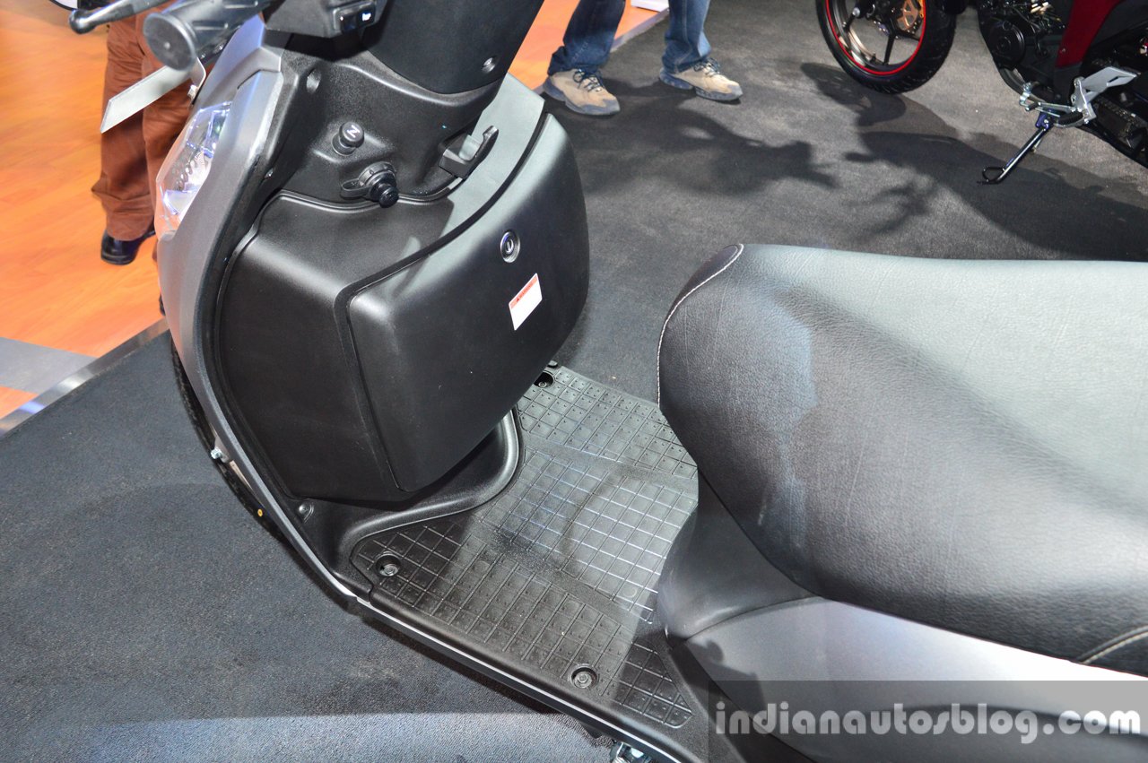 New Suzuki Access 125 storage box at Auto Expo 2016