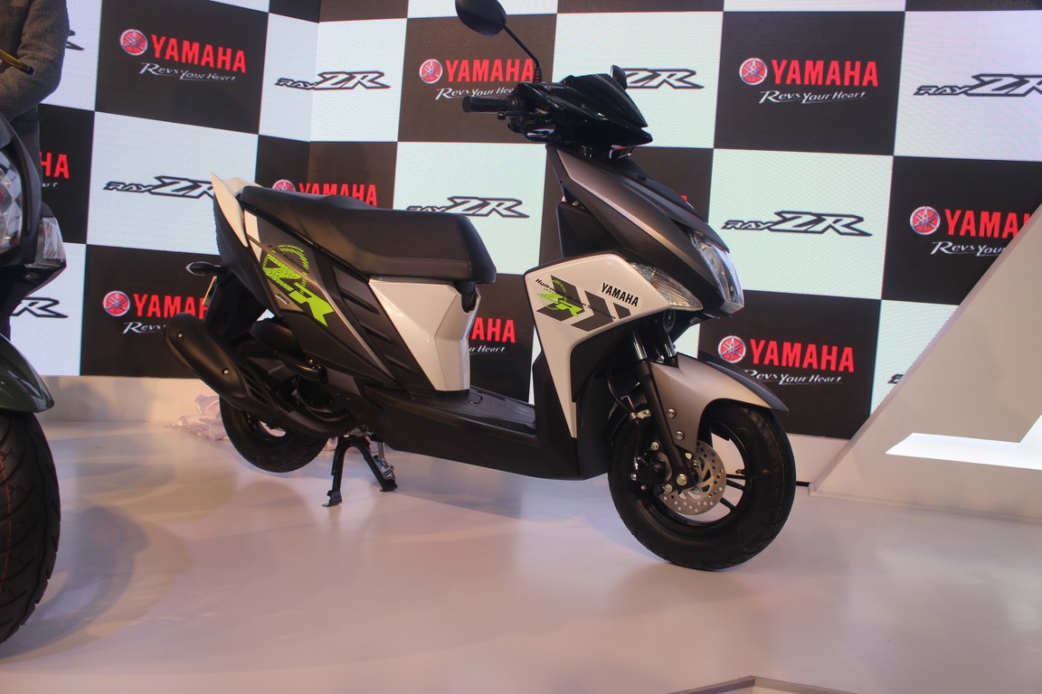 Yamaha Cygnus Ray-ZR - Auto Expo 2016 Live