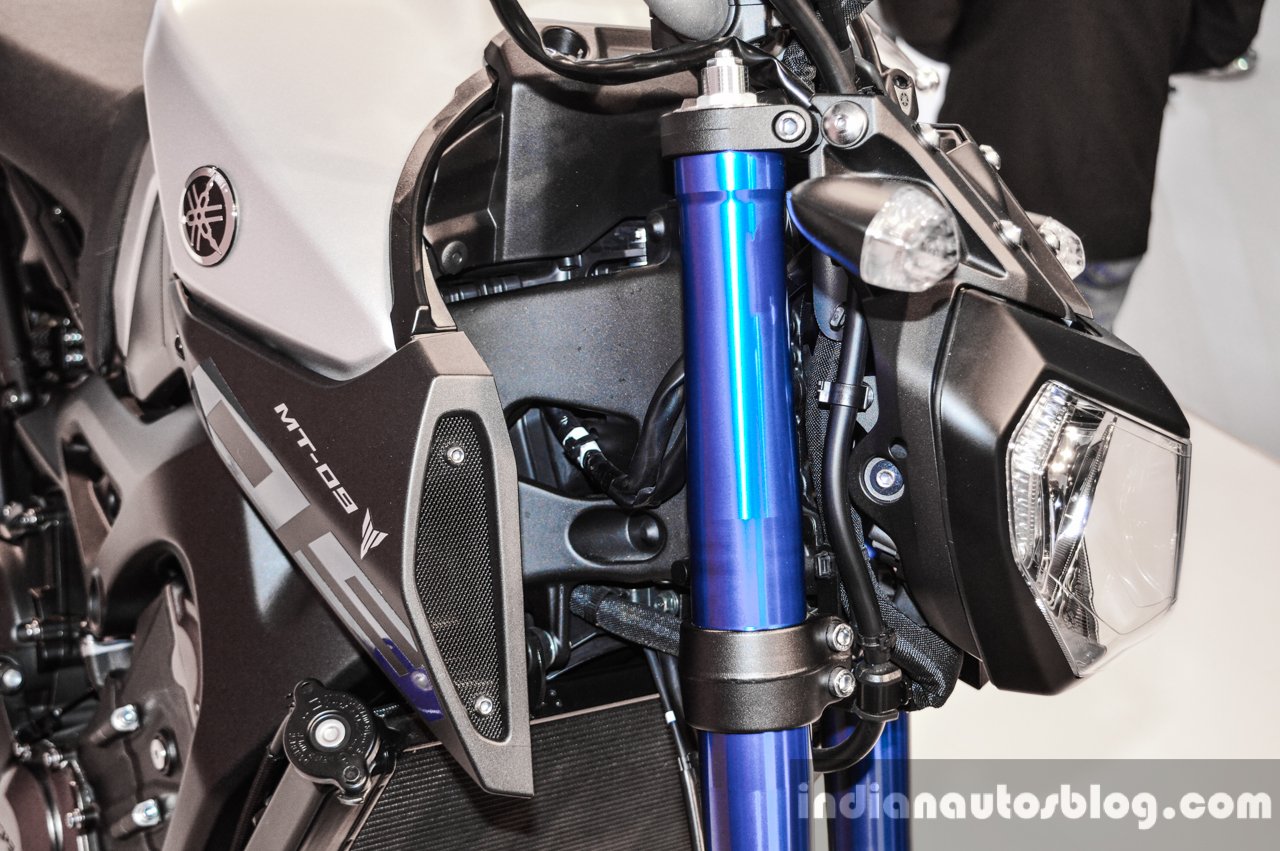 Yamaha MT09 air intake at Auto Expo 2016