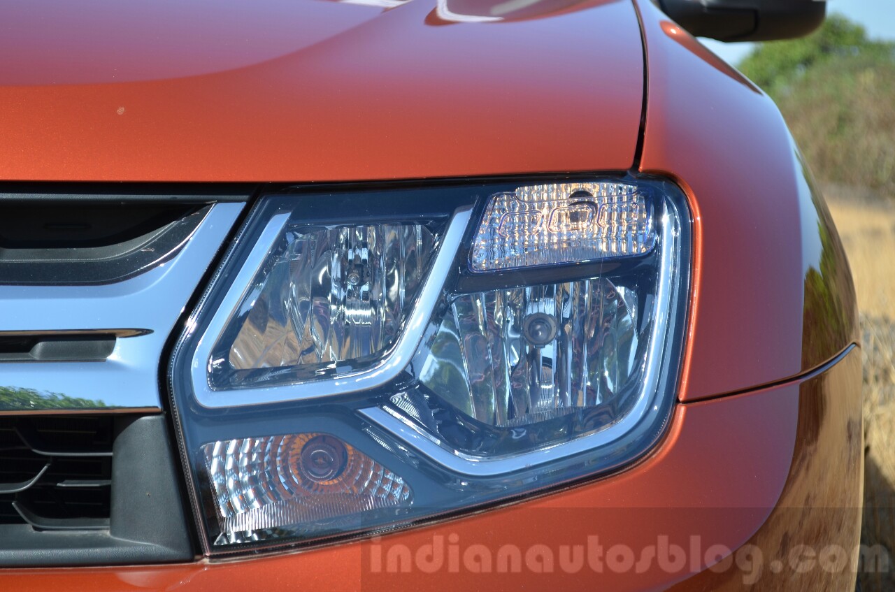 2016 Renault Duster facelift AMT headlight Review