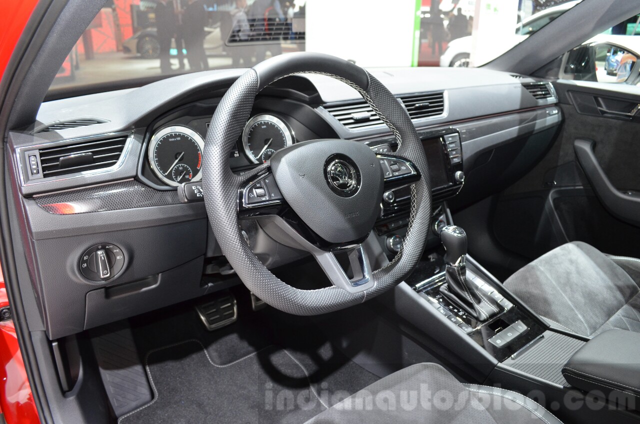 2016 Skoda Superb SportLine steering wheel at 2016 Geneva Motor Show