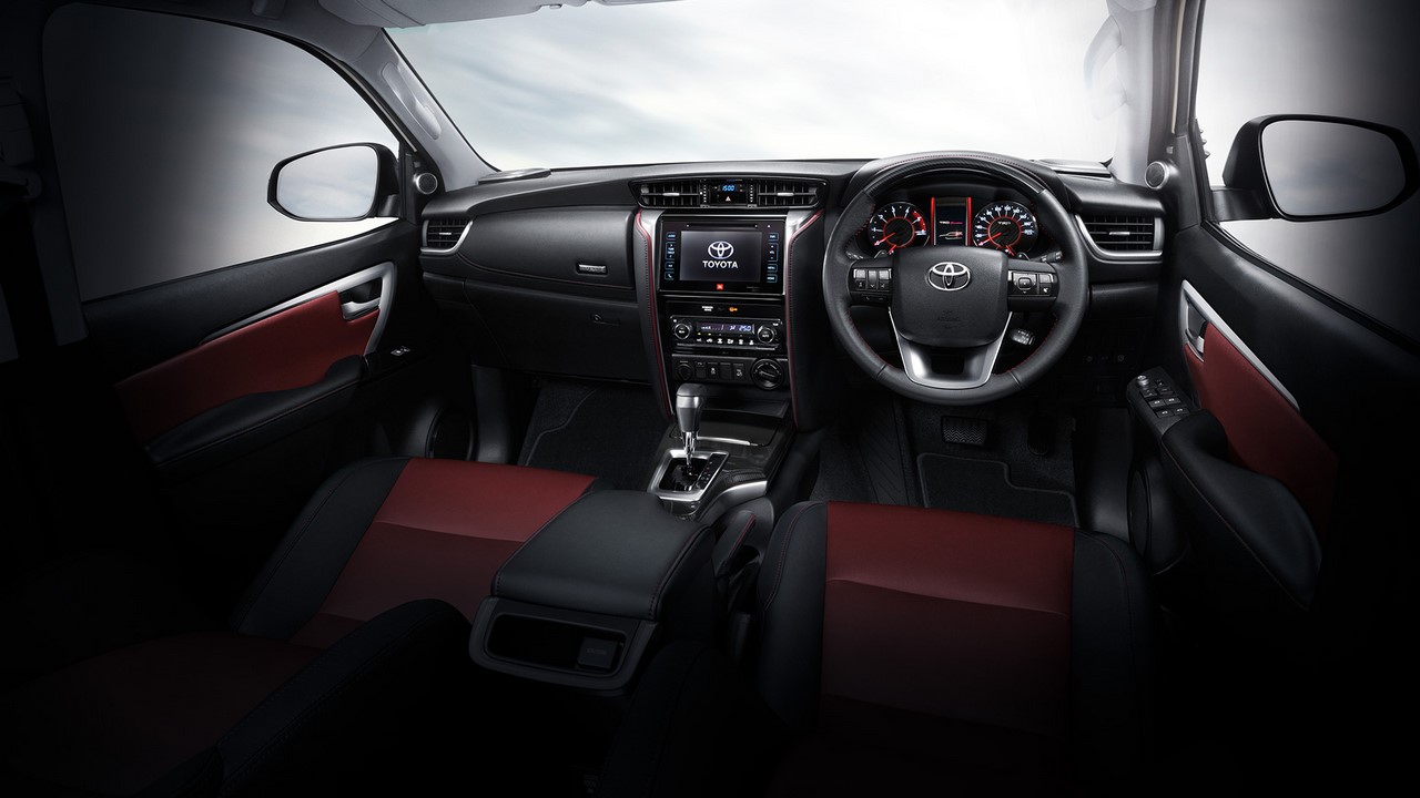 2016 Toyota Fortuner TRD Sportivo interior