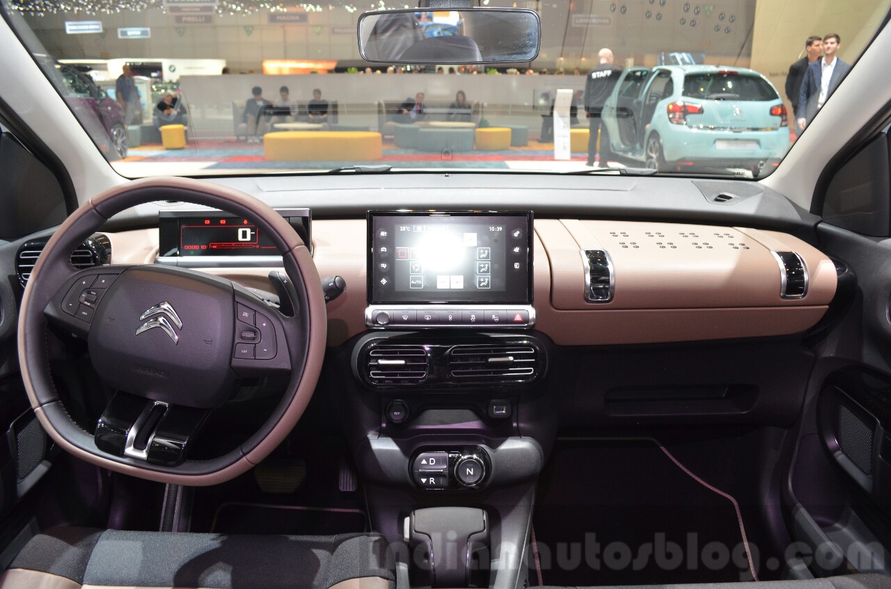 Citroen C4 Cactus W interior at the 2016 Geneva Motor Show 