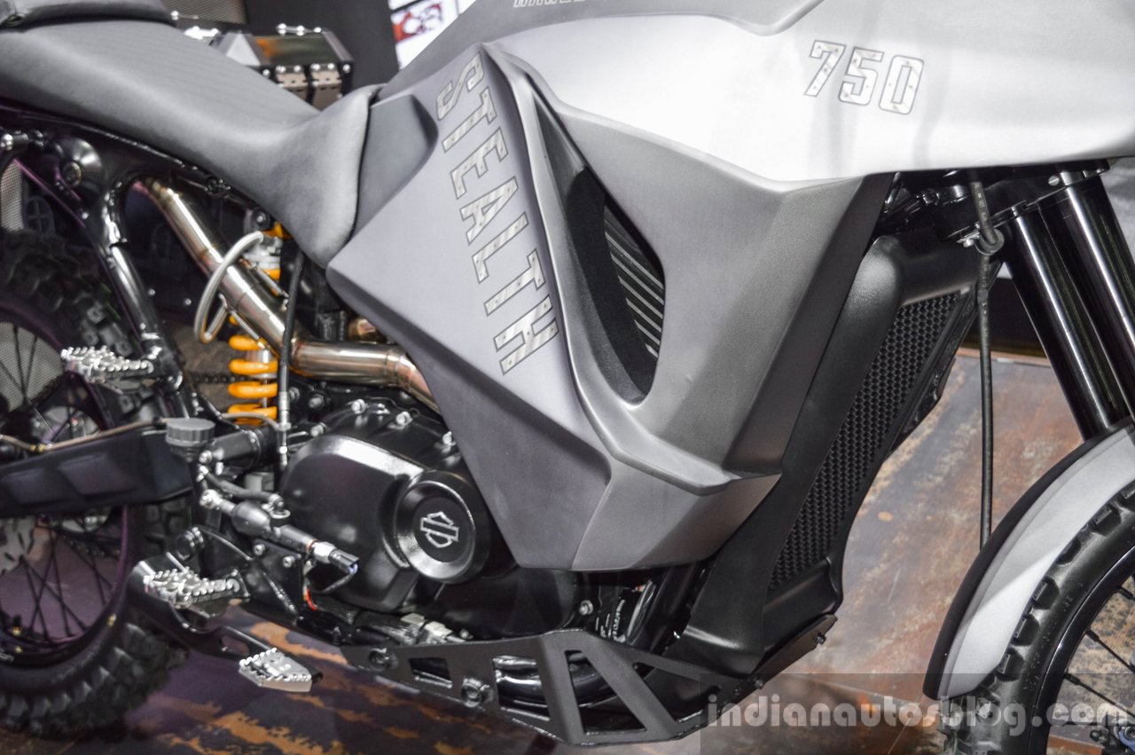 street 750 fairing