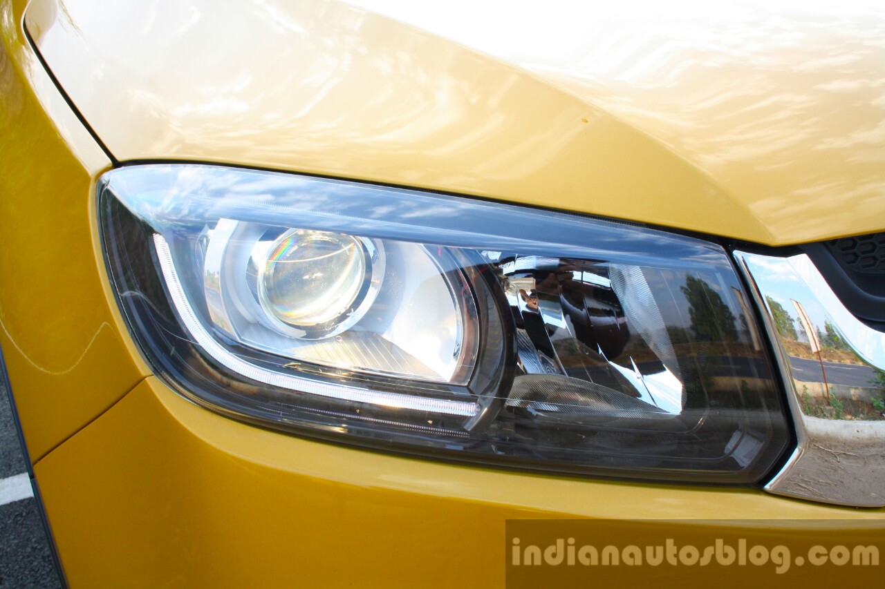 Maruti Vitara Brezza headlamp First Drive Review