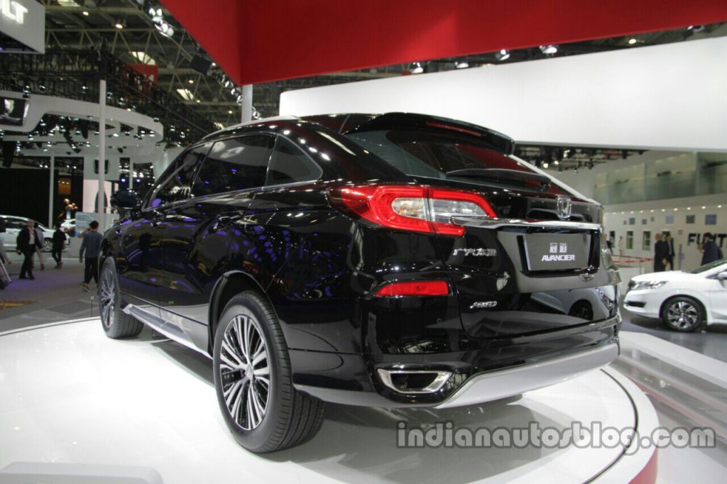 Honda Avancier rear quarter at Auto China 2016