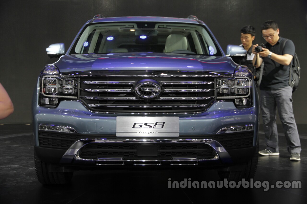 GAC Trumpchi GS8 front at Auto China 2016