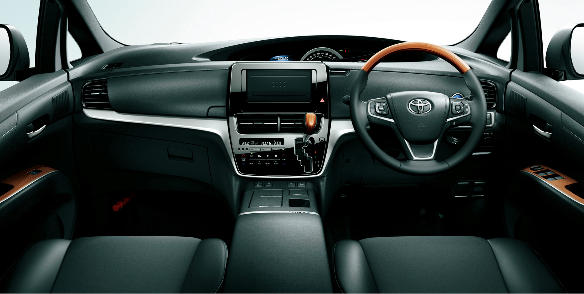 2016 Toyota Estima Hybrid (facelift) interior dashboard