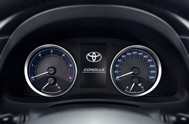 2017 Toyota Corolla (facelift) instrument cluster images