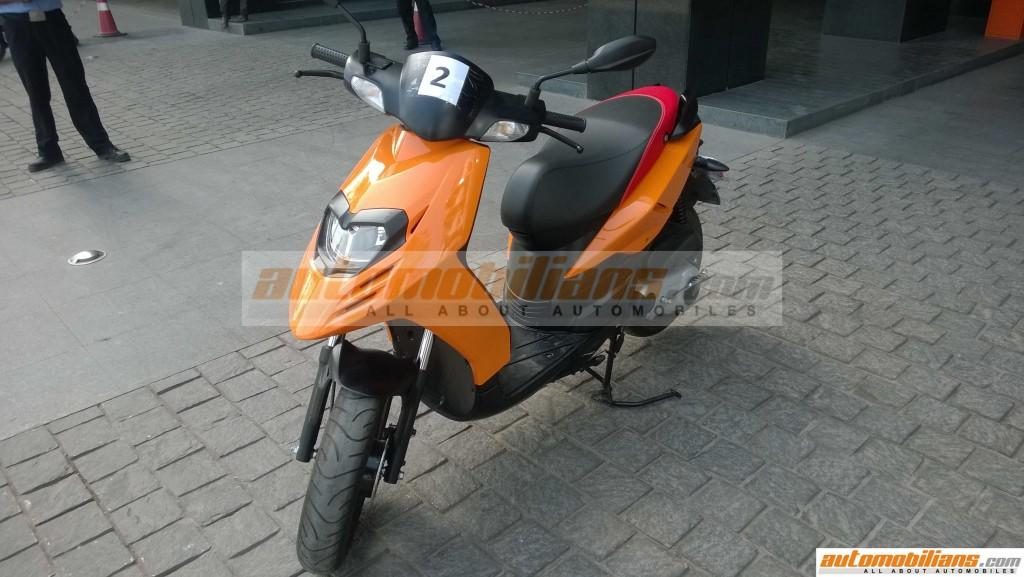 Aprilia Sr 150 Scooter Spied In Pune Launch In August