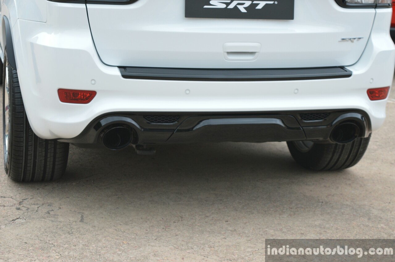 SRT Grand Cherokee exhaust pipe launched in India