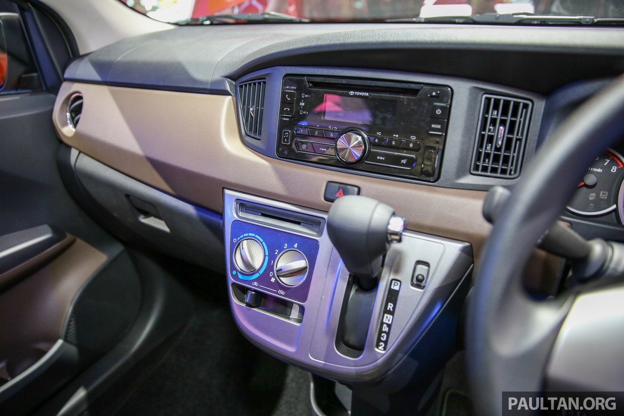  Toyota  Calya  interior  GIIAS 2021 
