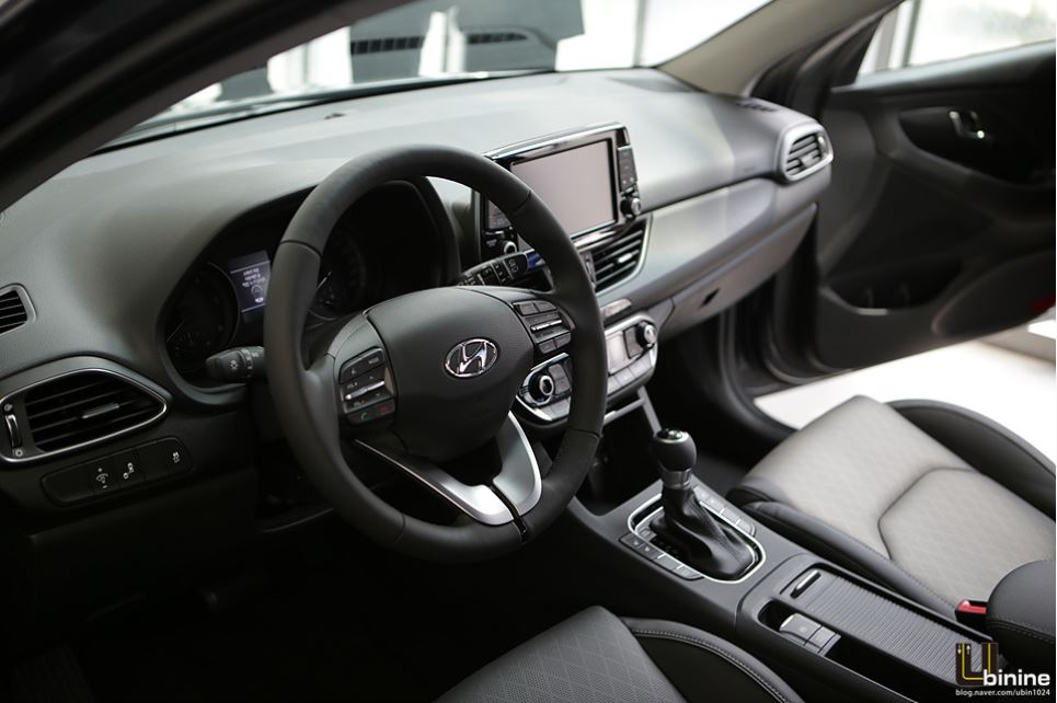 17 Hyundai I30 In Live Images