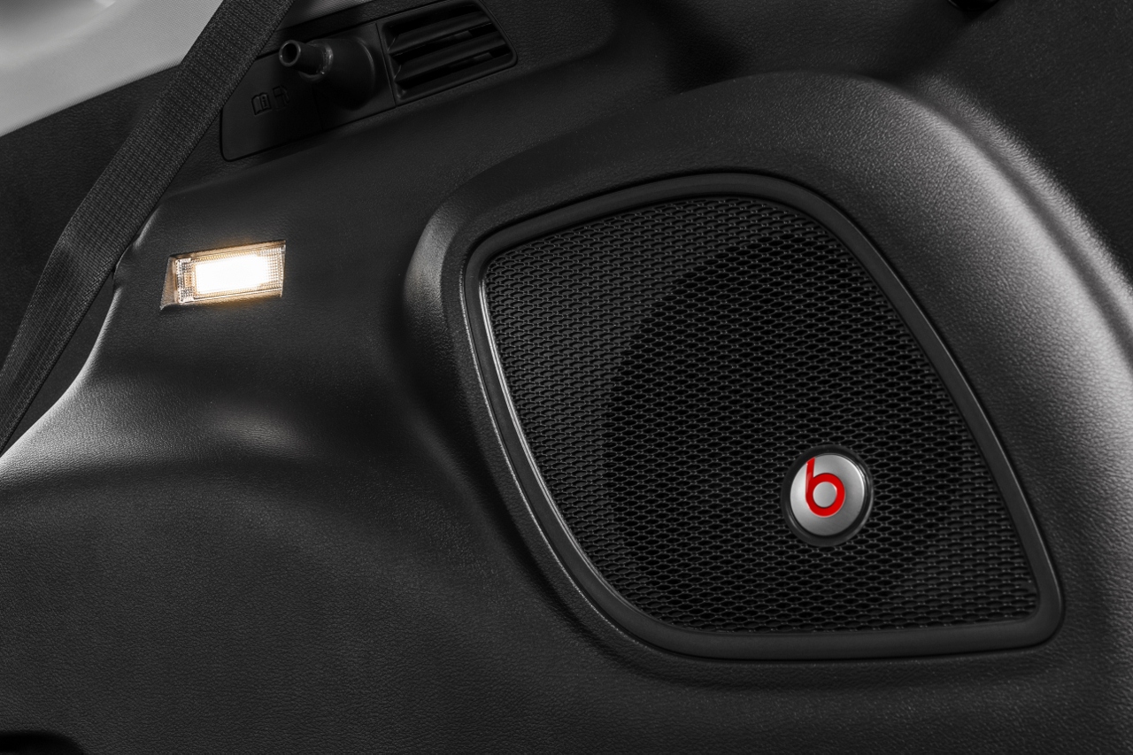 Jeep Compass Longitude audio system unveiled