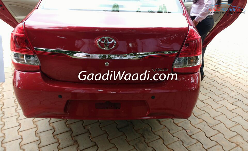 Toyota Etios facelift rear India leaked