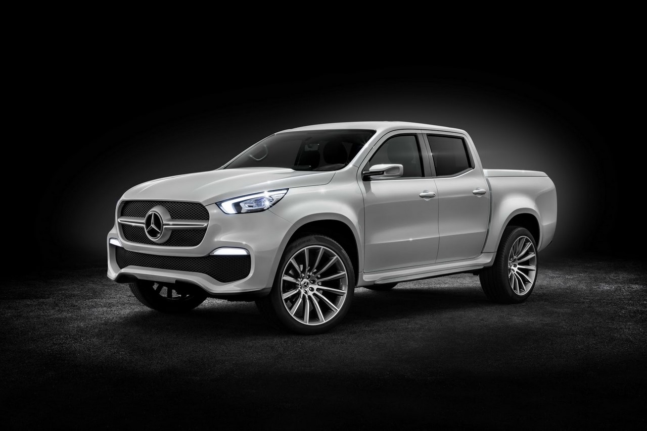 Mercedes-Benz Concept X-CLASS stylish explorer front three quarters