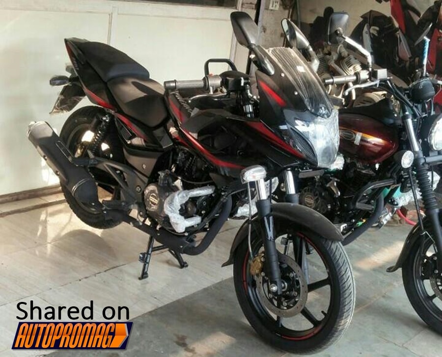 pulsar 220 black