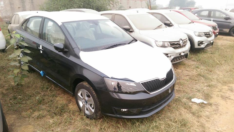 Skoda rapid black edition