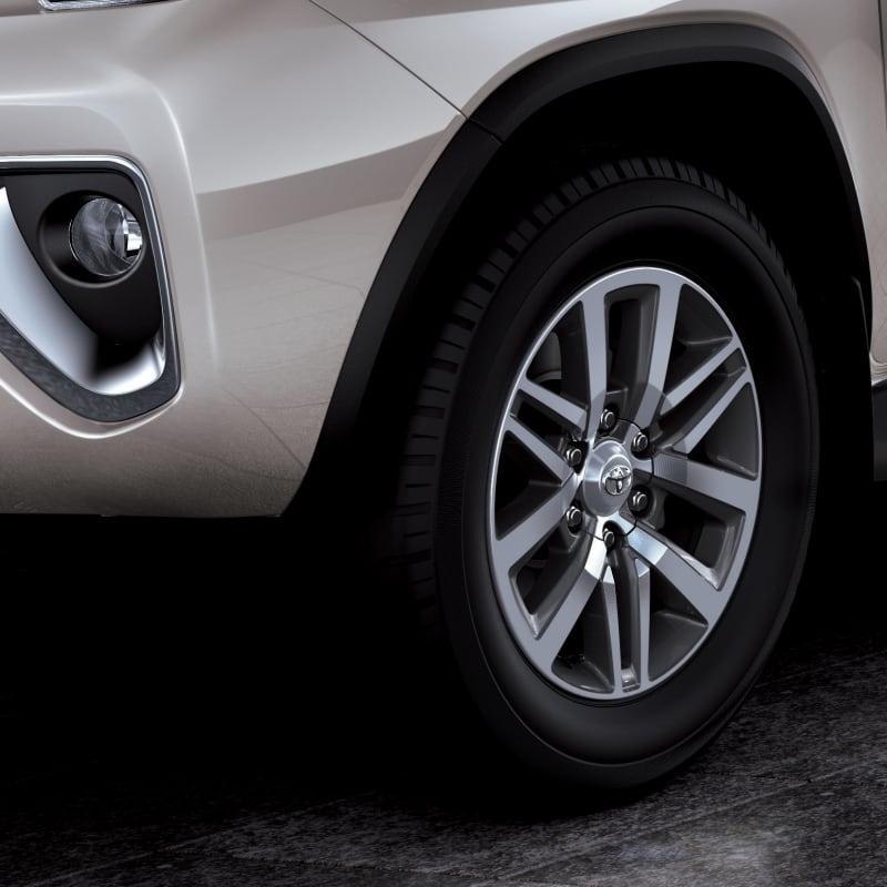 2017toyotafortunerfordubaialloywheel