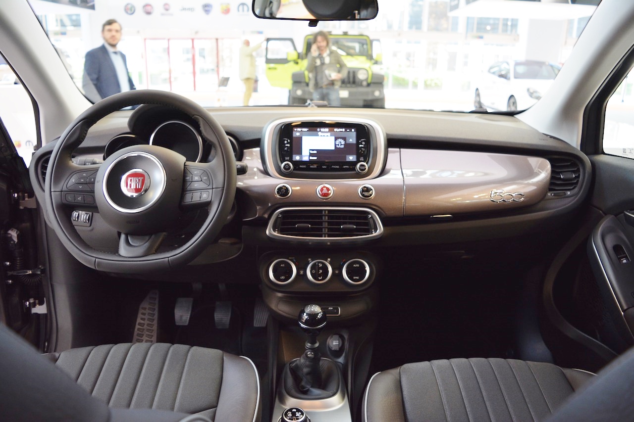 Fiat 500X Mopar interior dashboard at 2016 Bologna Motor Show