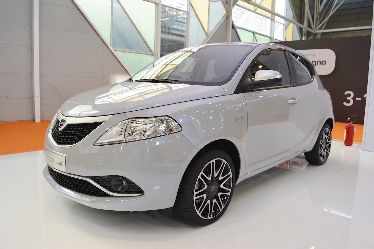 Lancia Ypsilon Mya - Bologna Motor Show Live